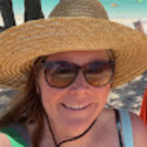 Meet your Posher, Eileen